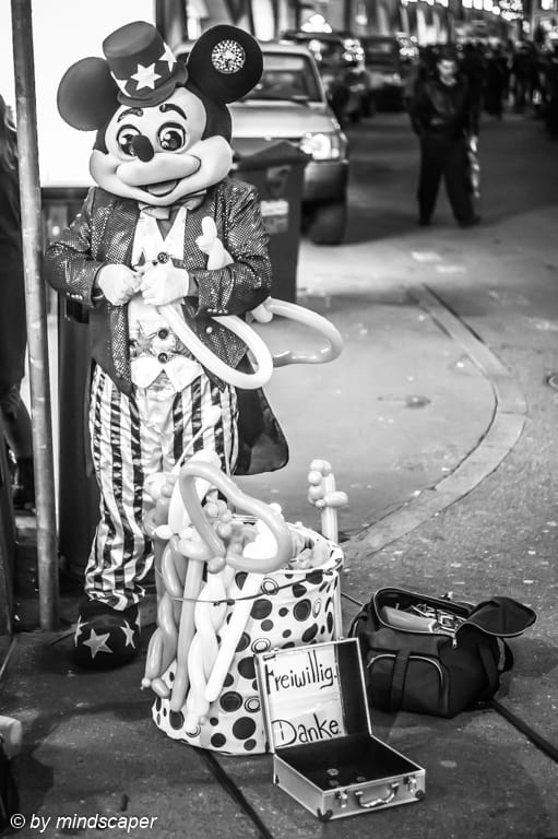 Mickey Mouse Visits Berne - Berne People in Black & White