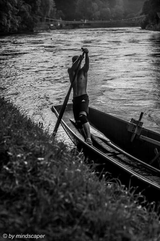 Pontonier in the Evening Sun - Aare Stories in Black and White