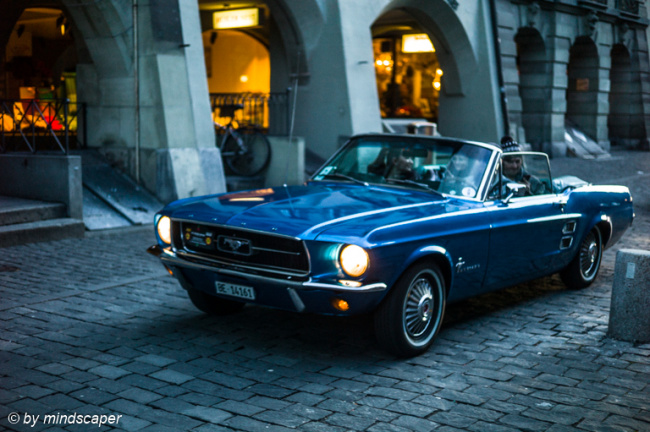 Blue Ford Mustang Vintage Car - Museumsnacht Bern 2018